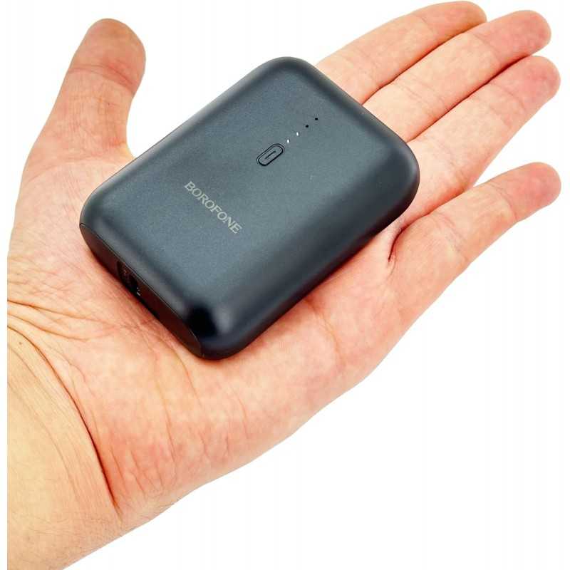 Borofone Powerbank Mini taille 5000 mAh Banque d'alimentation portable Niveau de charge Affichage LED Conception compacte et Borofone Powerbank Mini taille 5000 mAh Banque d'alimentation portable Niveau de charge Affichage LED Conception compacte et
