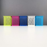 D.RECT Pot à crayons carré en métal | Porte-stylo cube en métal | Gobelet multifonction en maille pour stylo à bille Noir