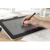 Tablette de Dessin Wacom One 12 avec écran 11,6” Full HD 99% sRGB, Stylet à résonance électromagnétique sans Pile ni Batterie