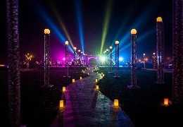Éclairage Mariage 2025 : Guide Complet des Tendances Lumineuses au Maroc